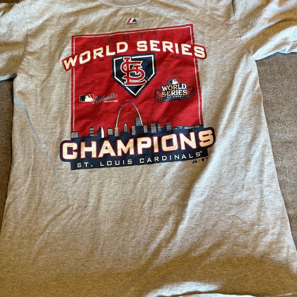 Majestic Vintage St‎ louis cardinals 2011 World Series Baseball champions…